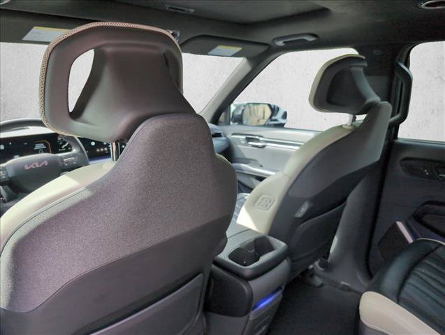Used 2024 Kia EV9 GT-Line AWD/4WD image 18