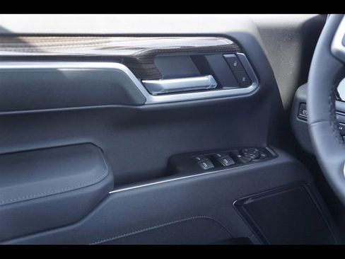New 2026 Chevrolet Silverado 1500 RST w/ LPO, Dark Essentials Package AWD/4WD image 15