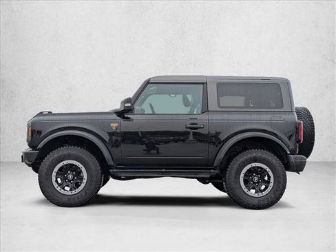 Used 2022 Ford Bronco Badlands image 9