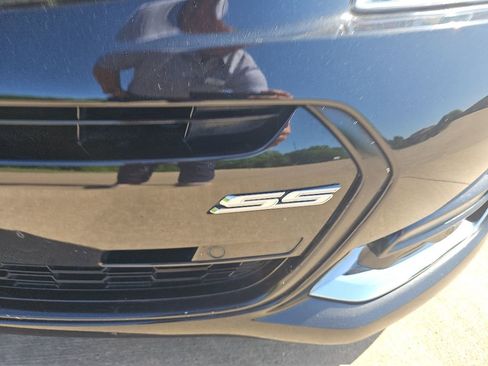 Used 2017 Chevrolet SS RWD image 10