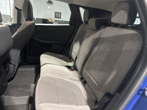 Used 2022 Ford Escape SE image 16