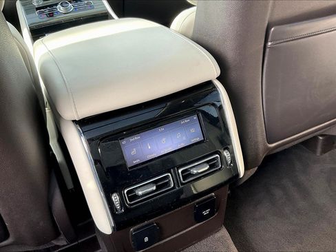 Used 2023 Lincoln Aviator Black Label Grand Touring AWD/4WD image 10