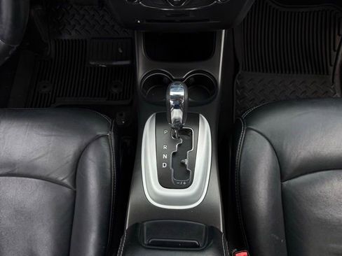 Used 2013 Dodge Journey Crew w/ Driver Convenience Group FWD image 26