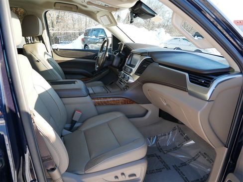 Used 2020 Chevrolet Tahoe Premier w/ Max Trailering Package image 8