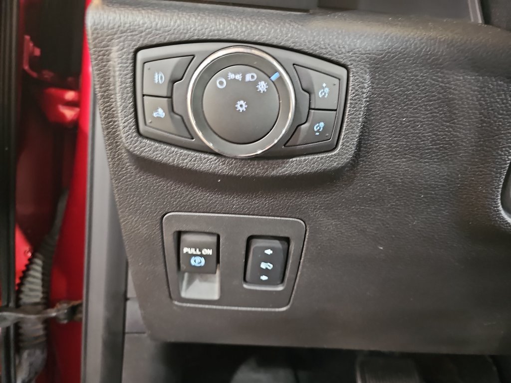 Used 2016 Ford F150 XLT w/ Equipment Group 302A Luxury AWD/4WD image 29