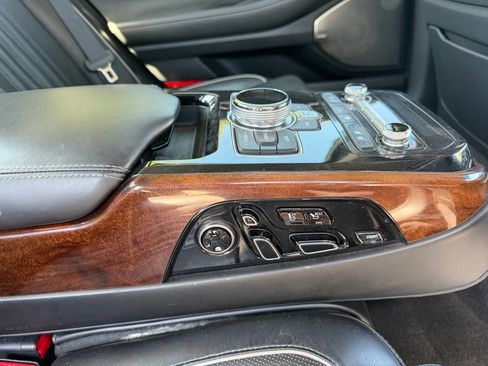 Used 2017 Genesis G90 5.0 Ultimate image 23