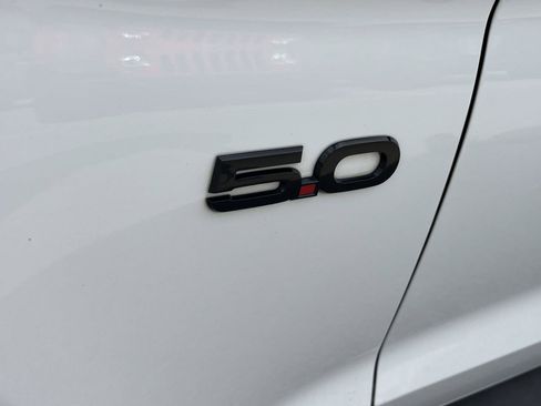 Used 2019 Ford Mustang GT w/ Black Accent Package RWD image 11