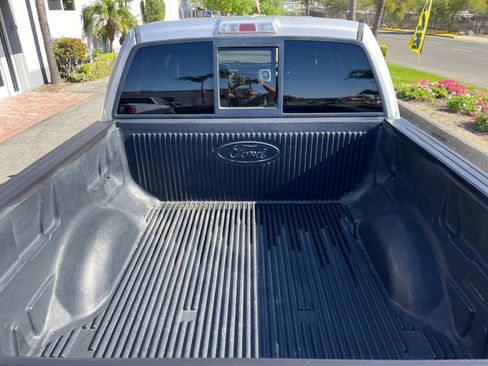 Used 2014 Ford F150 XLT w/ Equipment Group 302A Luxury image 11