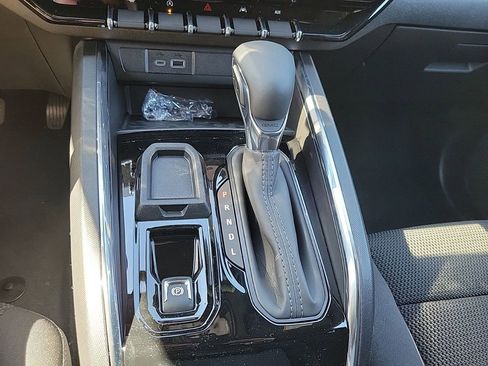 New 2025 GMC Canyon Elevation w/ Technology Package image 26