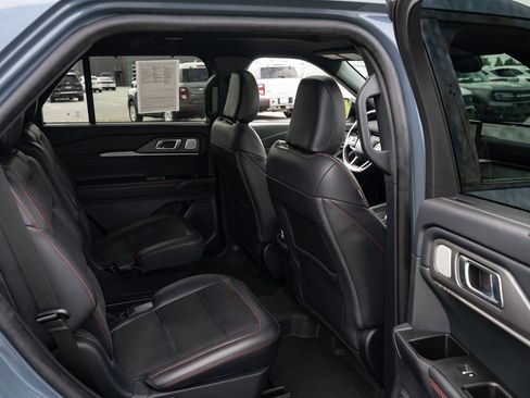 Used 2025 Ford Explorer ST AWD/4WD image 22