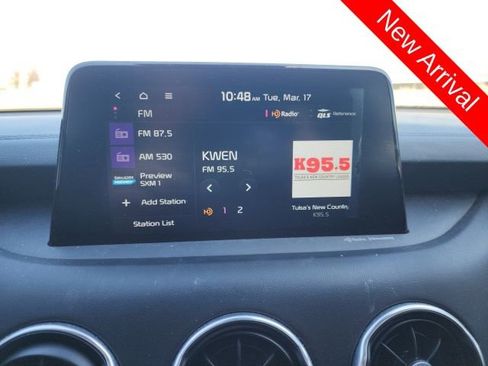 Used 2018 Kia Stinger Premium image 17