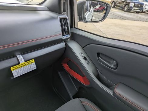 New 2026 Nissan Frontier PRO-4X w/ Pro-4x Convenience Package AWD/4WD image 18