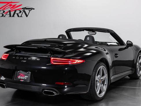 Used 2016 Porsche 911 Carrera Black Edition RWD image 5