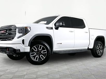 Used 2025 GMC Sierra 1500 AT4 w/ AT4 Premium Package