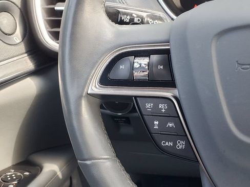 Certified 2019 Lincoln Nautilus Reserve AWD/4WD image 15