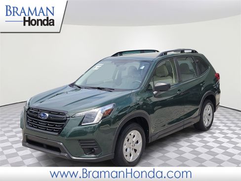 Used 2023 Subaru Forester AWD/4WD image 1