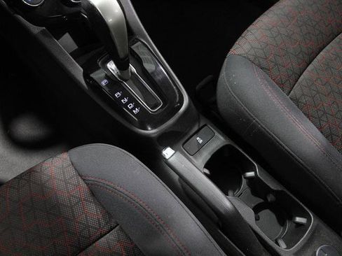 Used 2018 Chevrolet Sonic LT w/ Convenience Package image 14