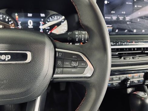 Used 2023 Jeep Compass Trailhawk image 25