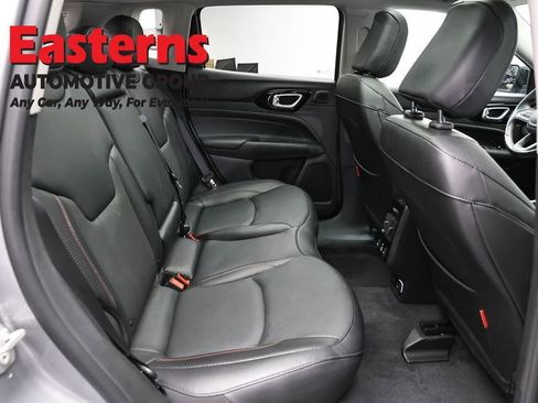 Used 2022 Jeep Compass Trailhawk w/ Trailhawk Elite Group AWD/4WD image 24