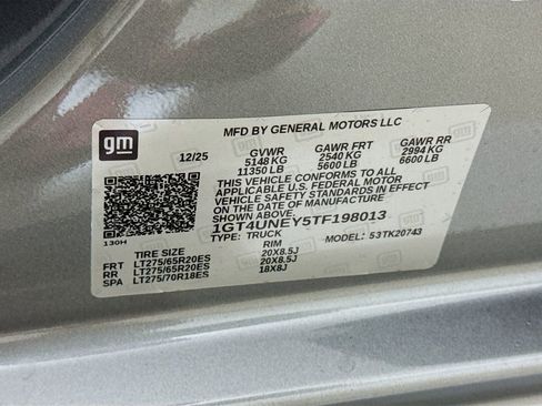 New 2026 GMC Sierra 2500 SLT w/ SLT Convenience Package AWD/4WD image 21