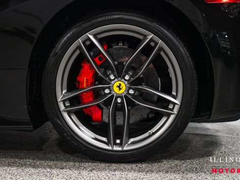 Used 2019 Ferrari 488 Spider RWD image 10