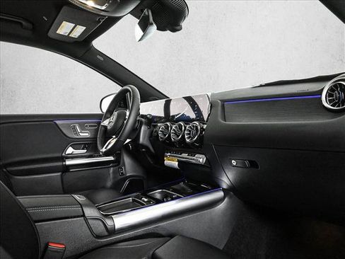 New 2026 Mercedes-Benz GLA 250 4MATIC image 23