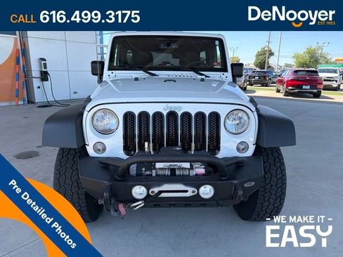 Used 2017 Jeep Wrangler Unlimited Sport w/ Quick Order Package 24S AWD/4WD image 2