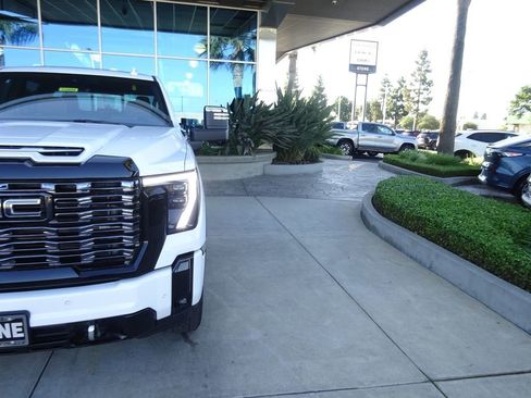New 2026 GMC Sierra 2500 Denali Ultimate AWD/4WD image 34