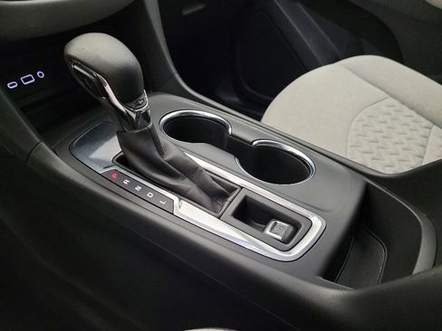 Used 2022 Chevrolet Equinox LS w/ LS Convenience Package image 26