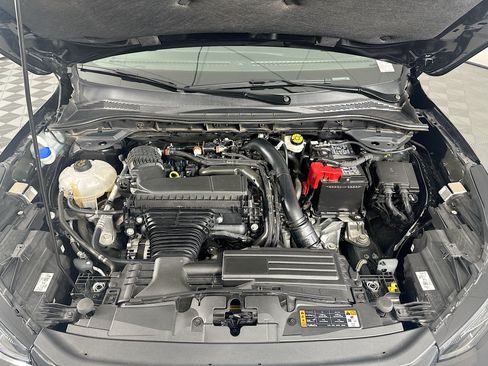 Used 2025 Ford Escape Platinum AWD/4WD image 35