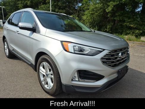 Used 2019 Ford Edge SEL AWD/4WD image 13