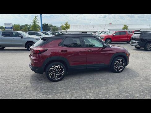 Certified 2025 Chevrolet TrailBlazer RS w/ Driver Confidence Package FWD image 37