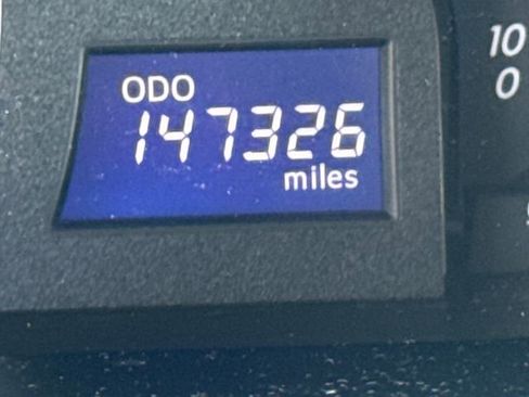 Used 2014 Toyota Camry XLE image 27