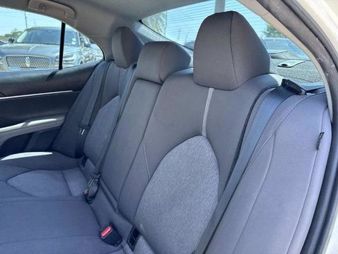 Used 2023 Toyota Camry LE image 18