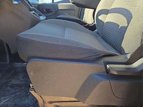 Used 2023 Ford Transit 350 XLT image 24