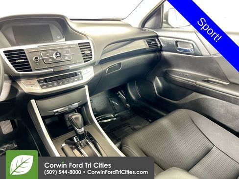 Used 2015 Honda Accord Sport image 25