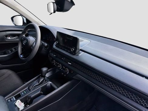 Used 2024 Honda Accord EX image 28