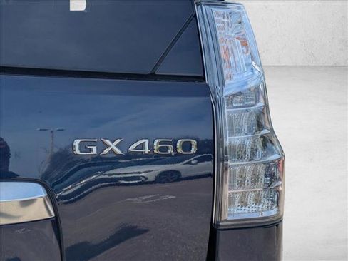Used 2023 Lexus GX 460 Premium image 9