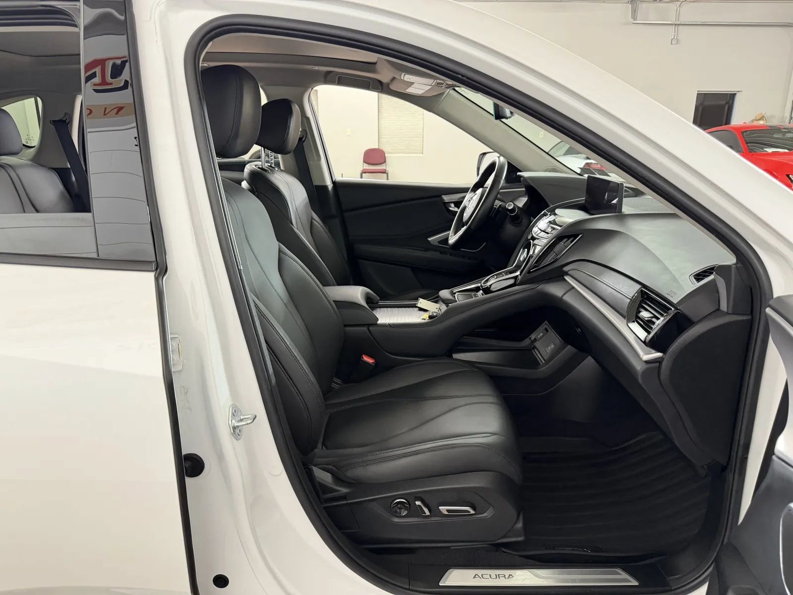 Used 2023 Acura RDX AWD image 35