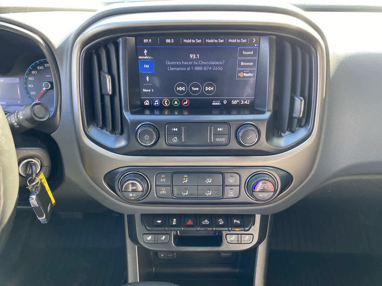 Used 2019 Chevrolet Colorado Z71 w/ Z71 Midnight Edition AWD/4WD image 24
