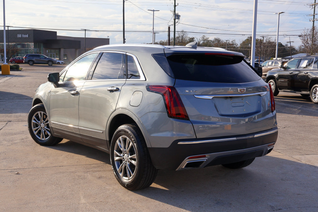 Used 2023 Cadillac XT5 Premium Luxury AWD/4WD image 2