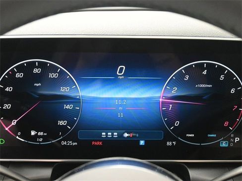 New 2026 Mercedes-Benz GLC 300 image 32