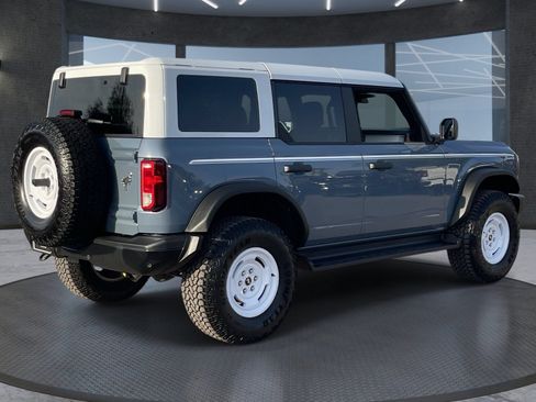 Used 2025 Ford Bronco Heritage Edition AWD/4WD image 6