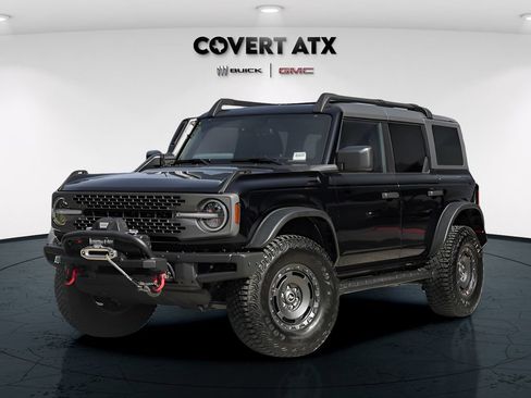 Used 2024 Ford Bronco Everglades AWD/4WD image 2