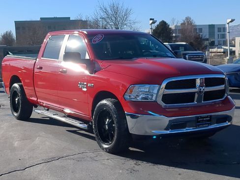 Used 2020 RAM 1500 Classic SLT image 7