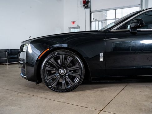 Used 2022 Rolls-Royce Ghost image 10