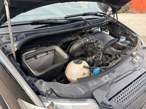 Used 2016 Mercedes-Benz Sprinter 2500 image 20