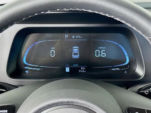 Certified 2025 Hyundai Elantra Sport FWD image 13