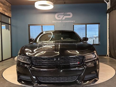 Used 2023 Dodge Charger SXT image 8