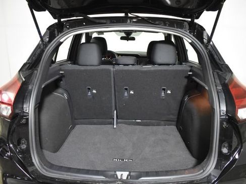 Certified 2024 Nissan Kicks SR FWD image 27